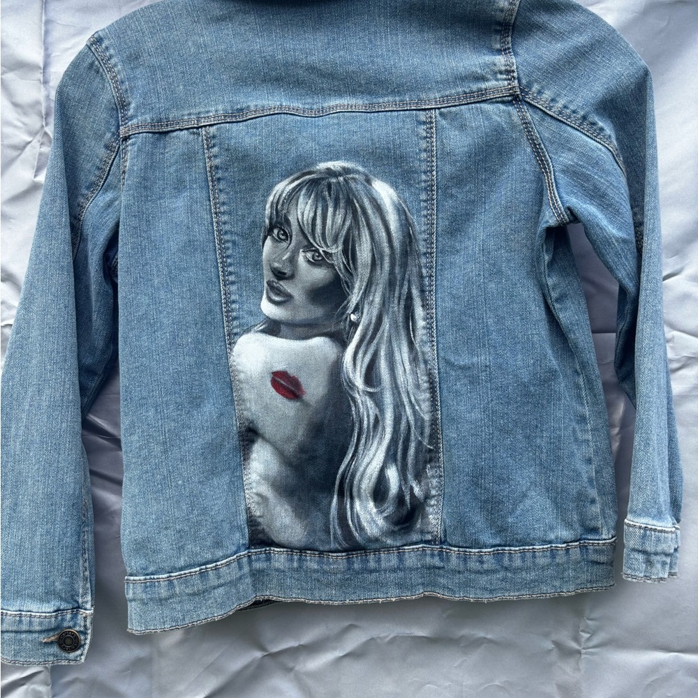 Custom hand-painted denim jacket. Fully washable. Sabrina Carpenter
